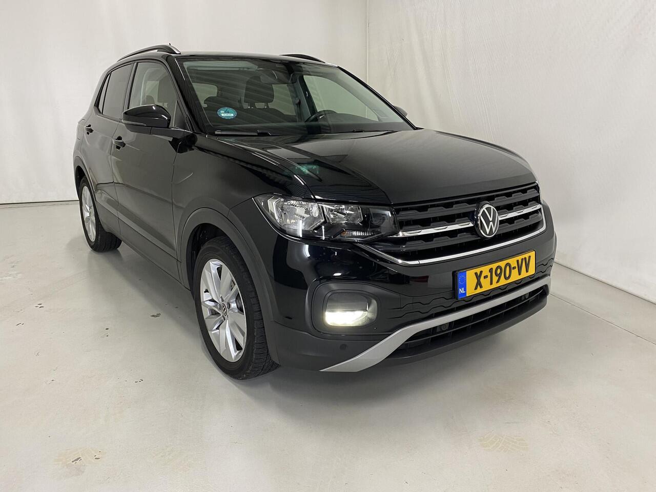 Volkswagen T-Cross 1.0 TSI Style Camera Virtual cockpit Applecarplay 17inch Adaptive cruise