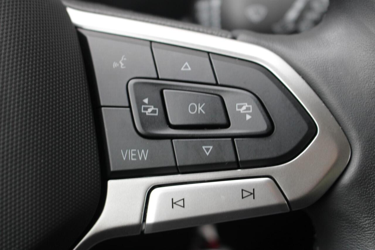 Volkswagen T-Cross 1.0 TSI | LED | STOELVERWARMING | DAB | APPLE