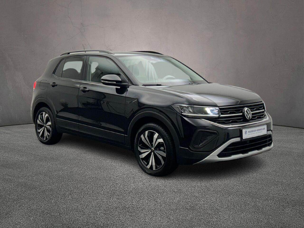 Volkswagen T-Cross Life Edition 1.0 TSI 95pk Adaptive cruise control, Achteruitrijcamera, LED koplampen, App connect, DAB, Radio, Bluetooth, Airco, Parkeersensor achter