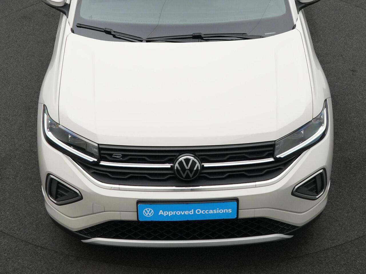 Volkswagen T-Cross 1.0 TSI 115 pk R-Line Business | IQ Light | Achteruitrijcamera | Navigatie | Stoelverwarming | Adaptive Cruise