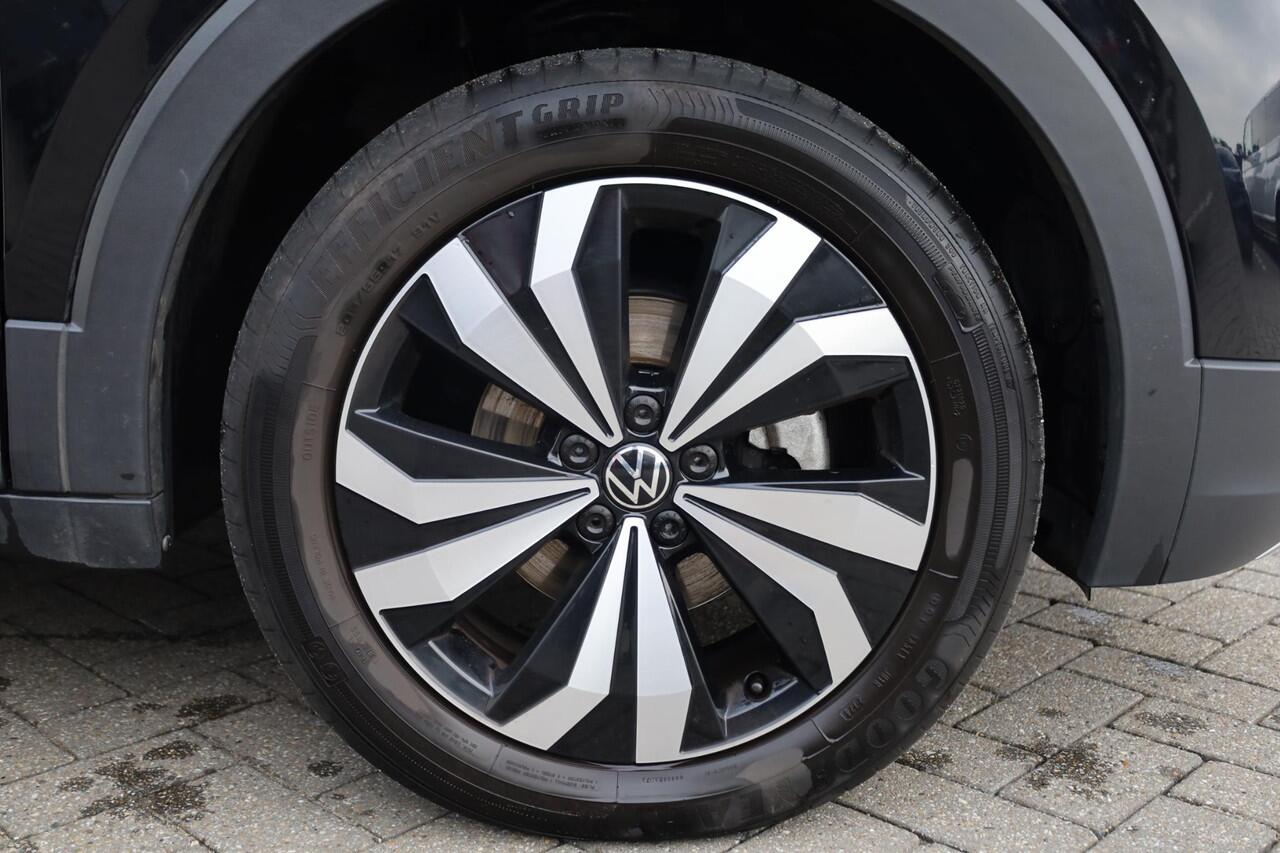 Volkswagen T-Cross 1.0 TSI Life Edition Climatronic, navigatie, digital cockpit Pro, Comfort pakket, Voorstoelen verwarmd