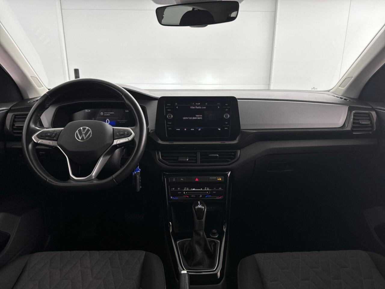 Volkswagen T-Cross 1.0 Life Edition DSG Automaat | Adaptieve Cruise Control | Climate Control | Parkeersensoren voor + achter
