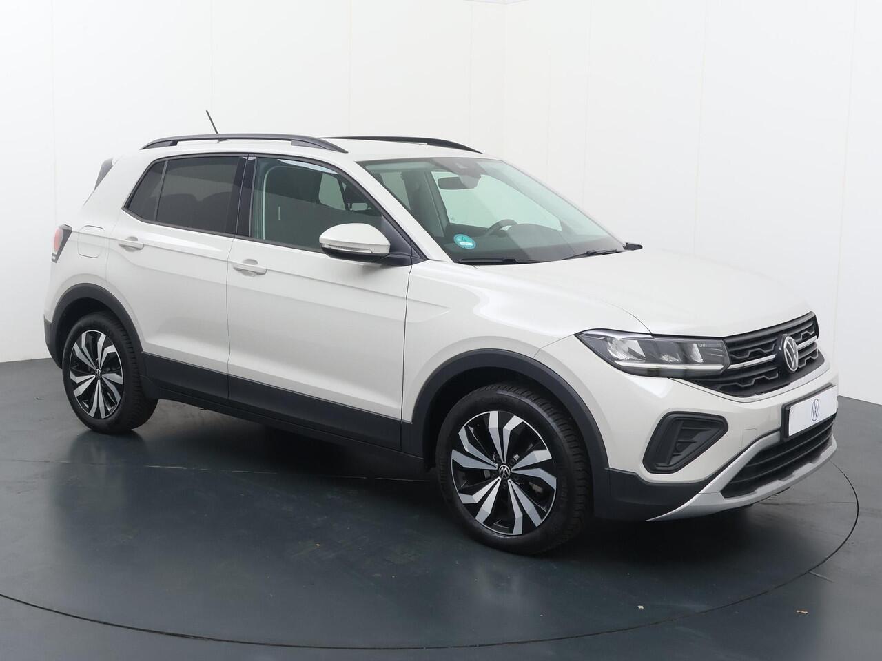 Volkswagen T-Cross 1.0 TSI Life Edition | 116 PK | Automaat | Climate control | Adaptive cruise control | Apple Carplay/Android Auto |