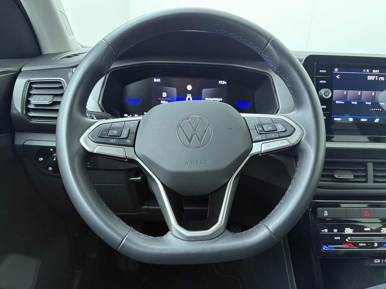 Volkswagen T-Cross 1.0 TSI Life Edition | 116 PK | Automaat | Climate control | Adaptive cruise control | Apple Carplay/Android Auto |