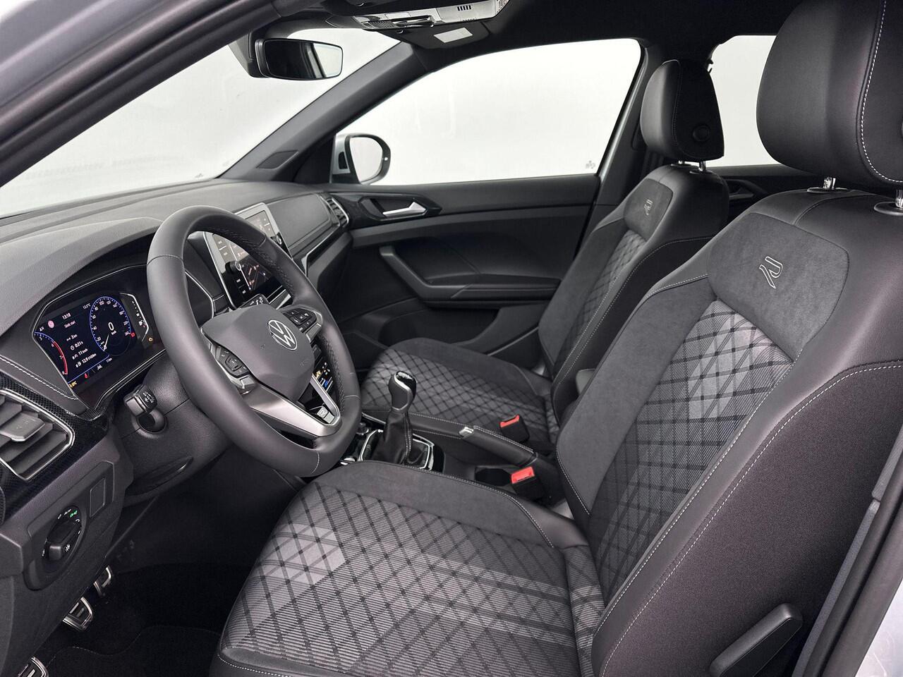 Volkswagen T-Cross R-Line-Edition 1.0 85 kW / 116 pk TSI SUV 6 versn.