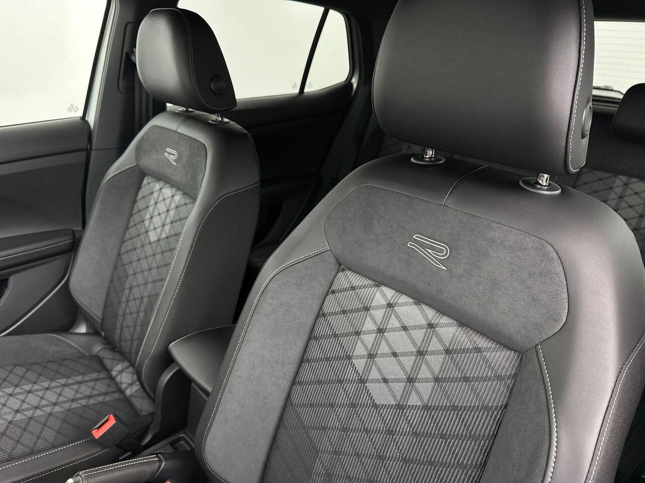 Volkswagen T-Cross R-Line-Edition 1.0 85 kW / 116 pk TSI SUV 6 versn.