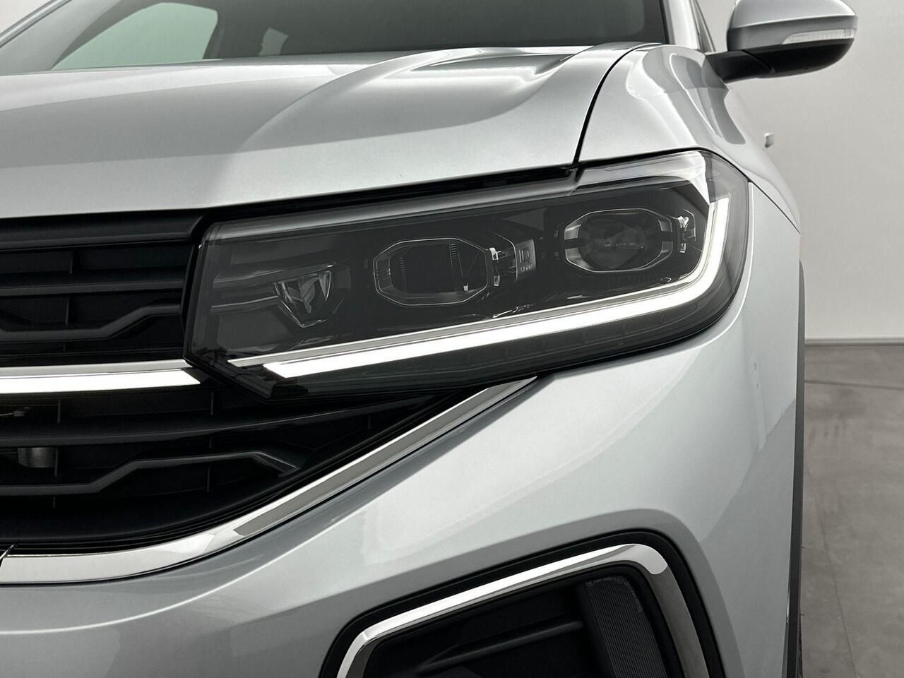 Volkswagen T-Cross R-Line-Edition 1.0 85 kW / 116 pk TSI SUV 6 versn.