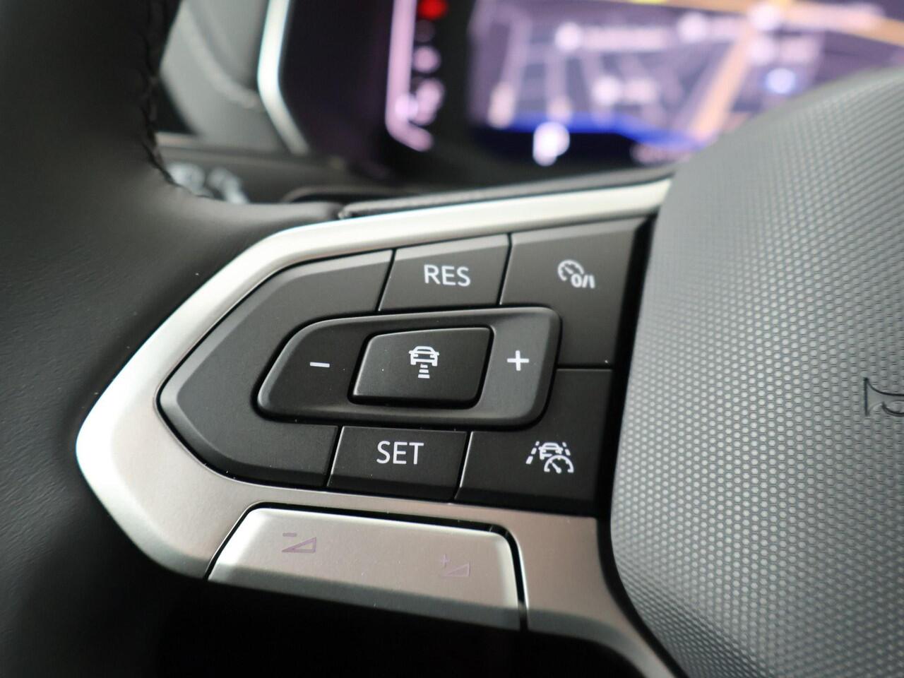 Volkswagen T-Cross 1.0 TSI 85kW / 116pk 7 versn. DSG R-Line Edition | Navigatie | Achteruitrijcamera | Dodehoeksensor | LED |