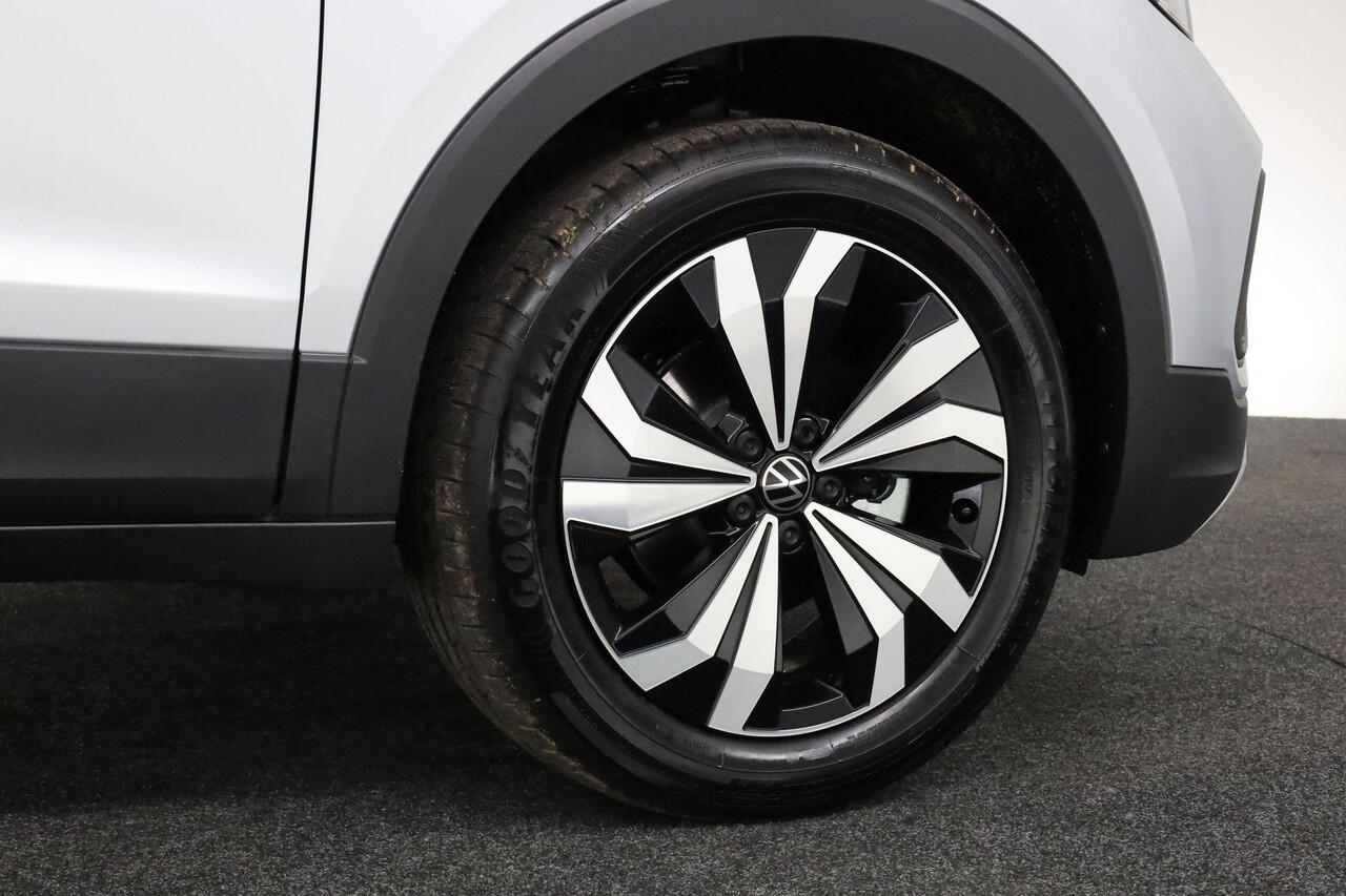 Volkswagen T-Cross Life Edition 1.0 TSI 85 kW / 116 pk DSG | Camera | LED | Keyless | Stoelverwarming | ACC | 17 inch