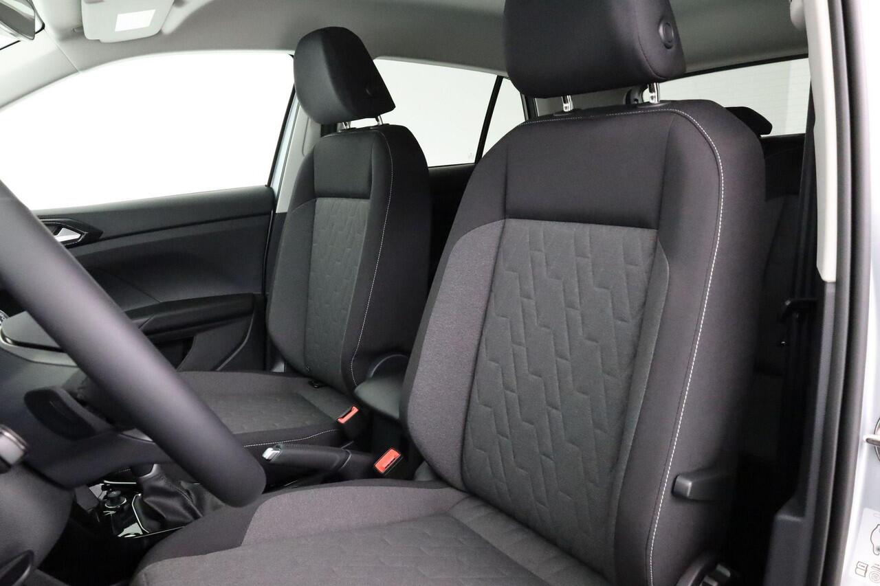 Volkswagen T-Cross Life Edition 1.0 TSI 85 kW / 116 pk DSG | Camera | LED | Keyless | Stoelverwarming | ACC | 17 inch