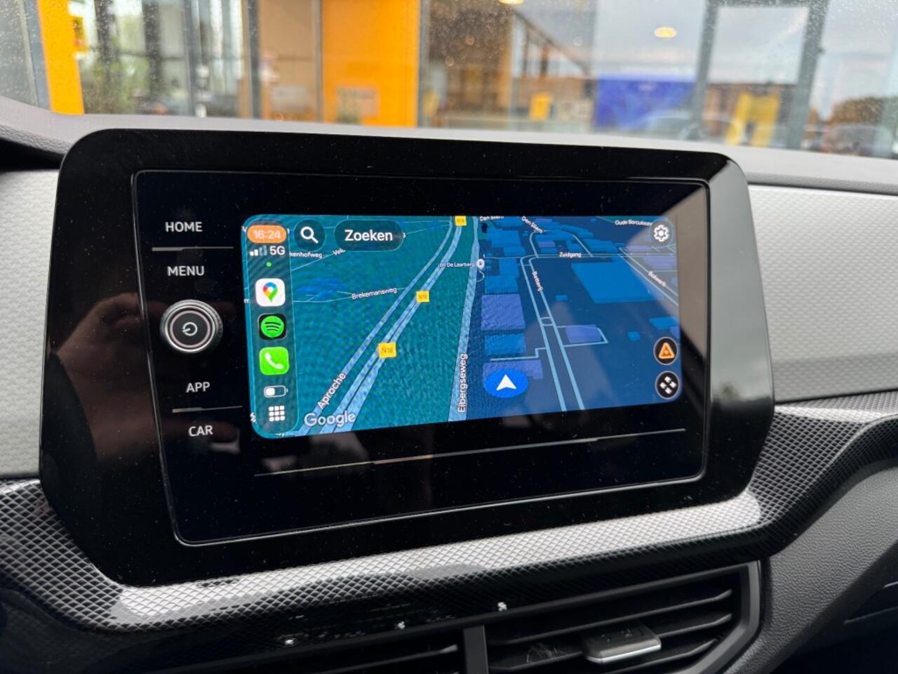 Volkswagen T-Cross 1.0 TSI 115 pk DSG Life Edition - Navi/Apple/Android - camera