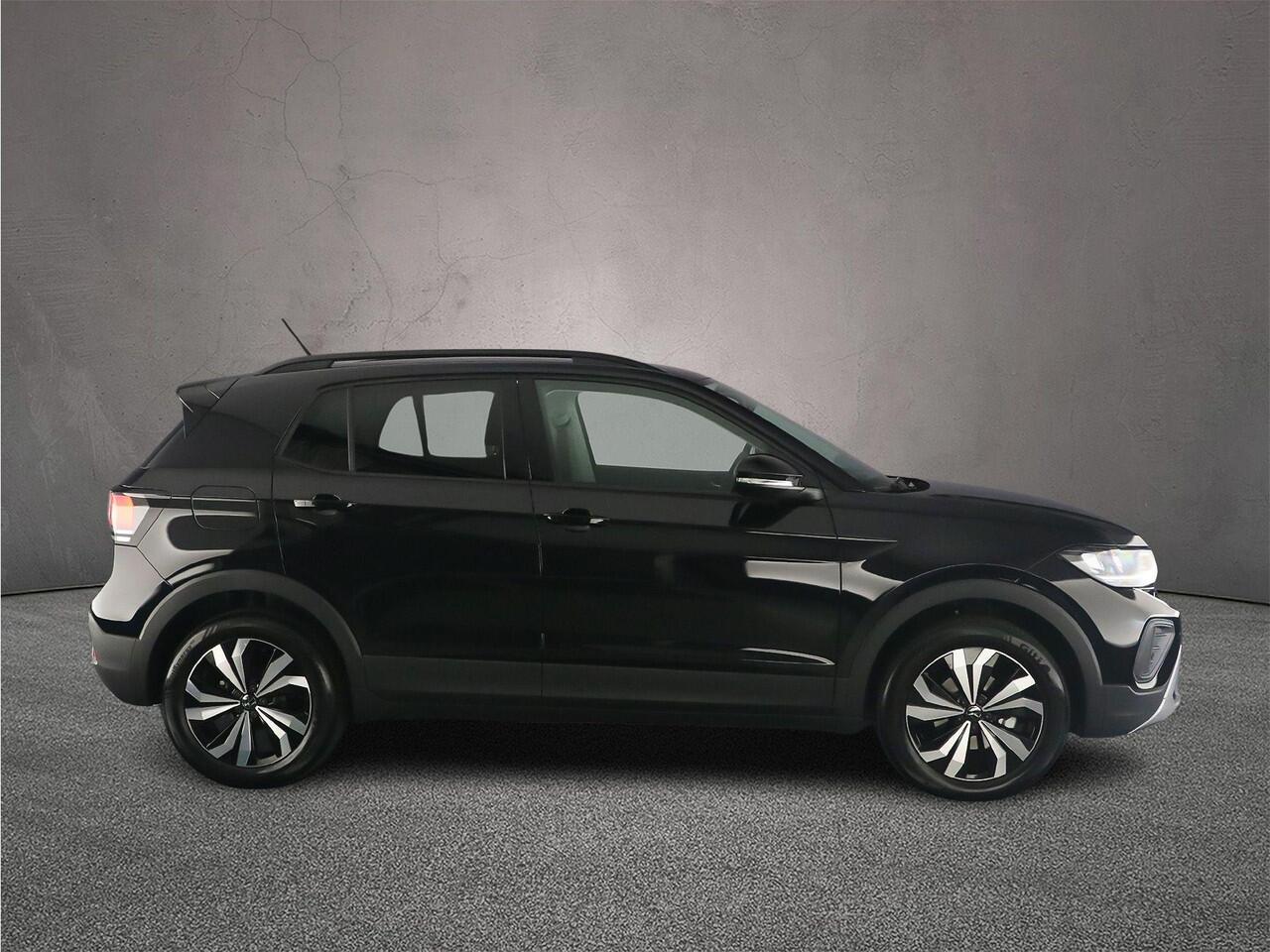 Volkswagen T-Cross Life Edition 1.0 TSI 115pk DSG Automaat Adaptive cruise control, Achteruitrijcamera, LED koplampen, Stoelverwarming, App connect, Parkeersensoren, Airco