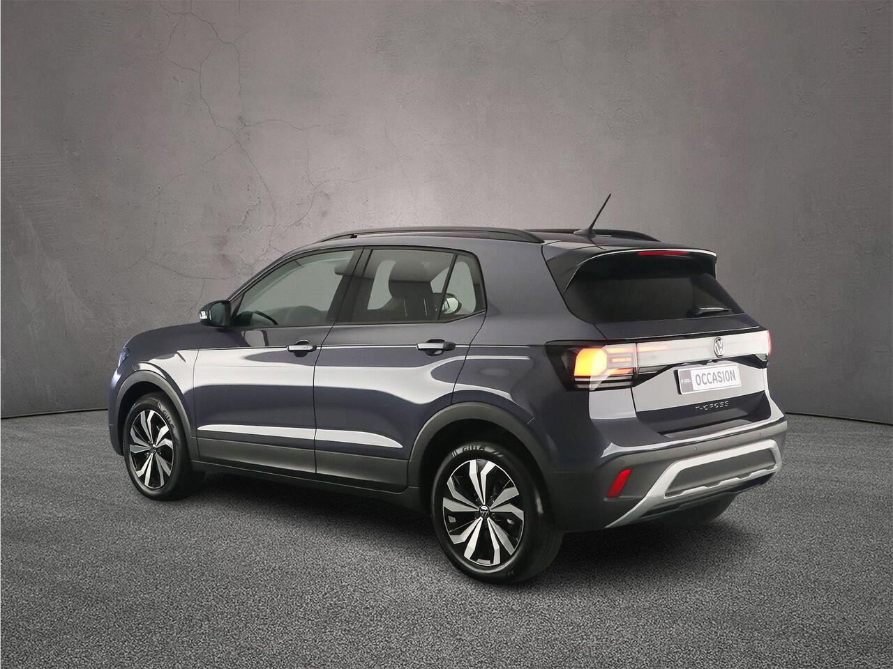 Volkswagen T-Cross Life Edition 1.0 TSI 115pk DSG Automaat Adaptive cruise control, Achteruitrijcamera, Stoelverwarming, Parkeersensoren, App connect, Airco, LED koplampen