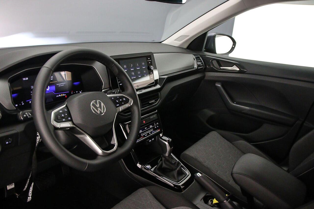 Volkswagen T-Cross Life Edition 1.0 TSI 115pk DSG Automaat Adaptive cruise control, Achteruitrijcamera, Stoelverwarming, Parkeersensoren, App connect, Airco, LED koplampen