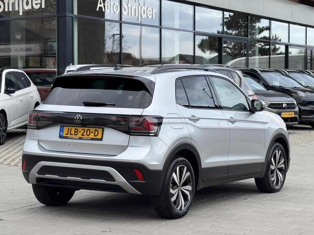 Volkswagen T-Cross 1.0 TSI Life Edition 115pk automaat | Camera | App-Navi | 17LM