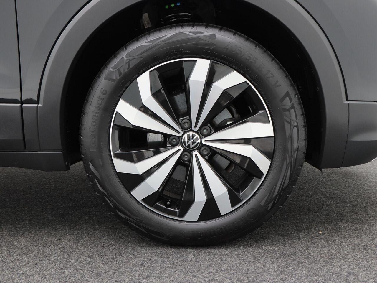 Volkswagen T-Cross Life Edition 1.0 TSI 116 pk | Stoelverwarming | Digitale Cockpit Pro | Camera | Travel Assist |