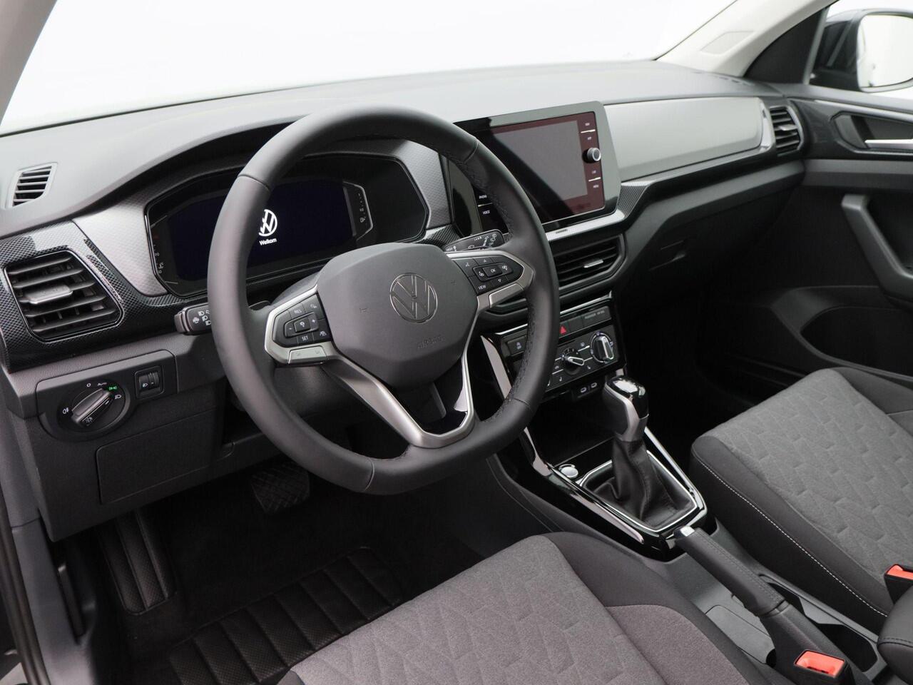 Volkswagen T-Cross Life Edition 1.0 TSI 116 pk | Stoelverwarming | Digitale Cockpit Pro | Camera | Travel Assist |