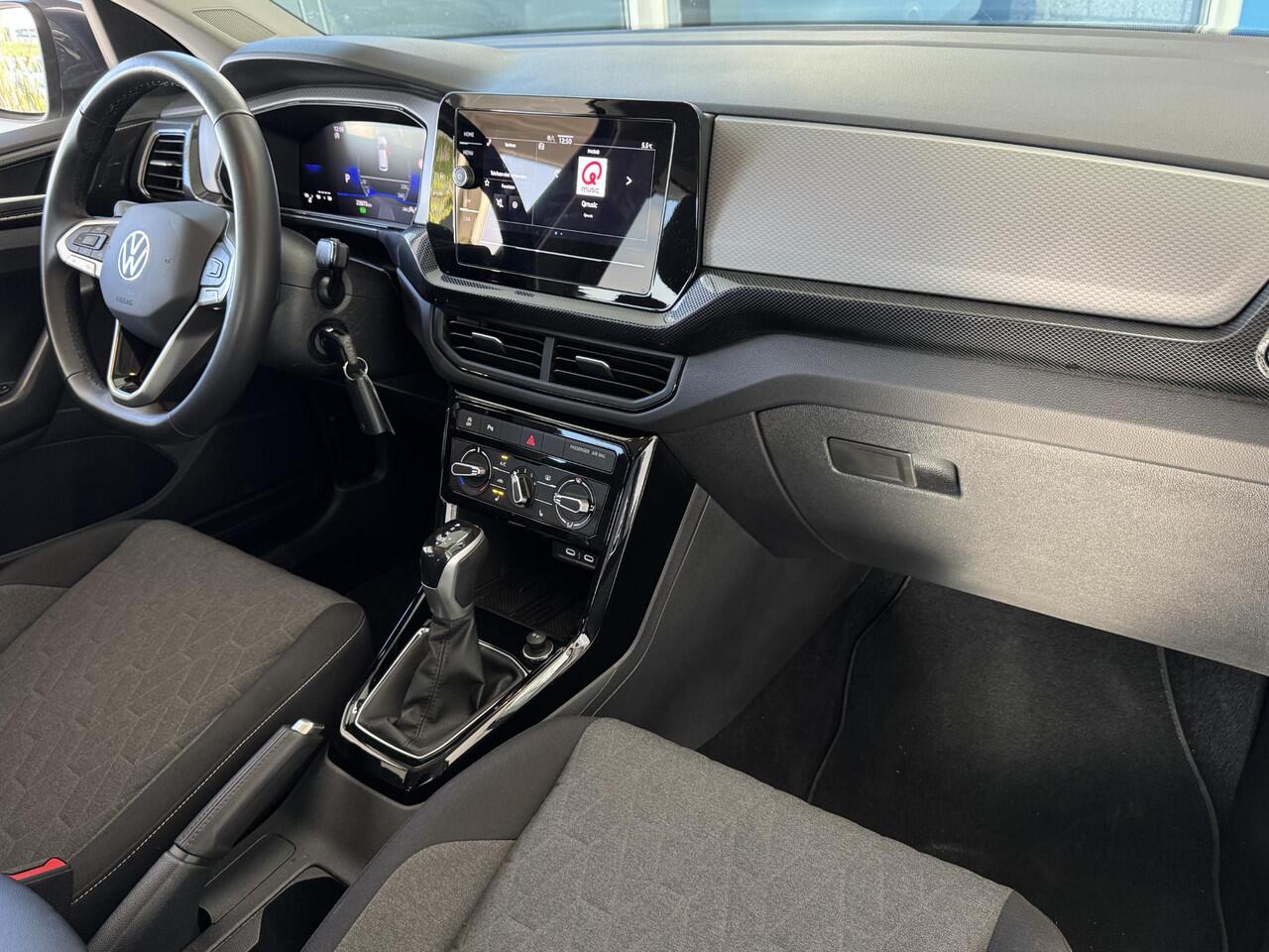 Volkswagen T-Cross 1.0 TSI Life | ¤ 1.000 INRUILPREMIE | Automaat | PDC Voor + Achter | Airco | Voorstoelen verwarmd | Limiter | Carplay ( Vestiging - Vianen )