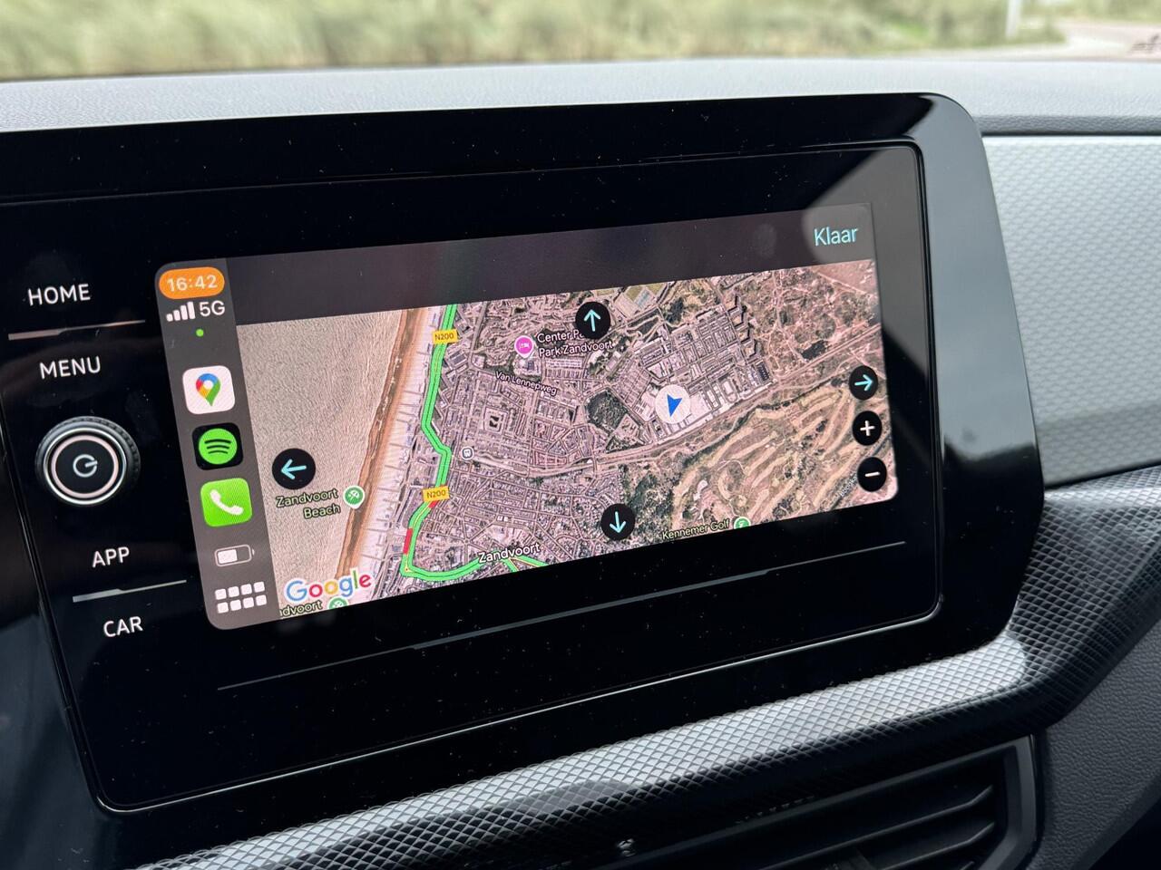 Volkswagen T-Cross 1.0 TSI Life Edition 115pk automaat | Camera | App-Navi | 17LM