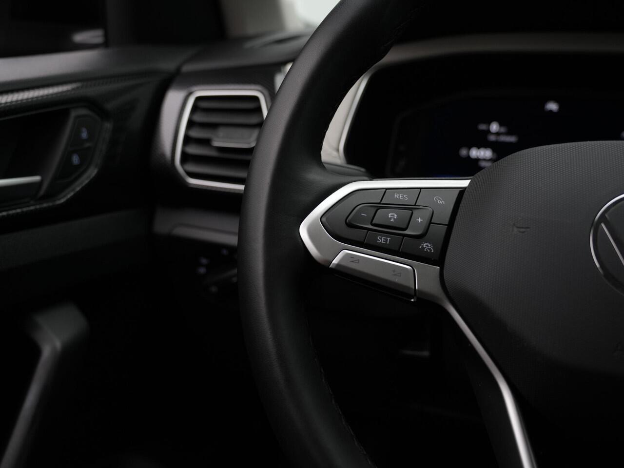 Volkswagen T-Cross 1.0 TSI 115 pk DSG Style Edition | IQ Light | Achteruitrijcamera | Navigatie | Stoelverwarming | Adaptive Cruise