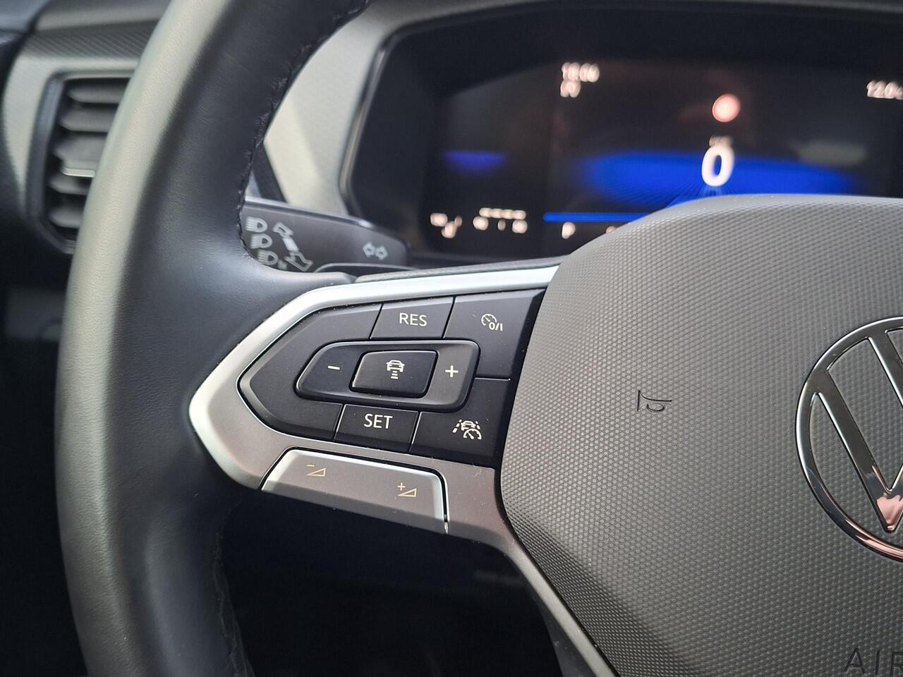 Volkswagen T-Cross 1.0 TSI Life Edition MATRIX | rijklaarprijs !!