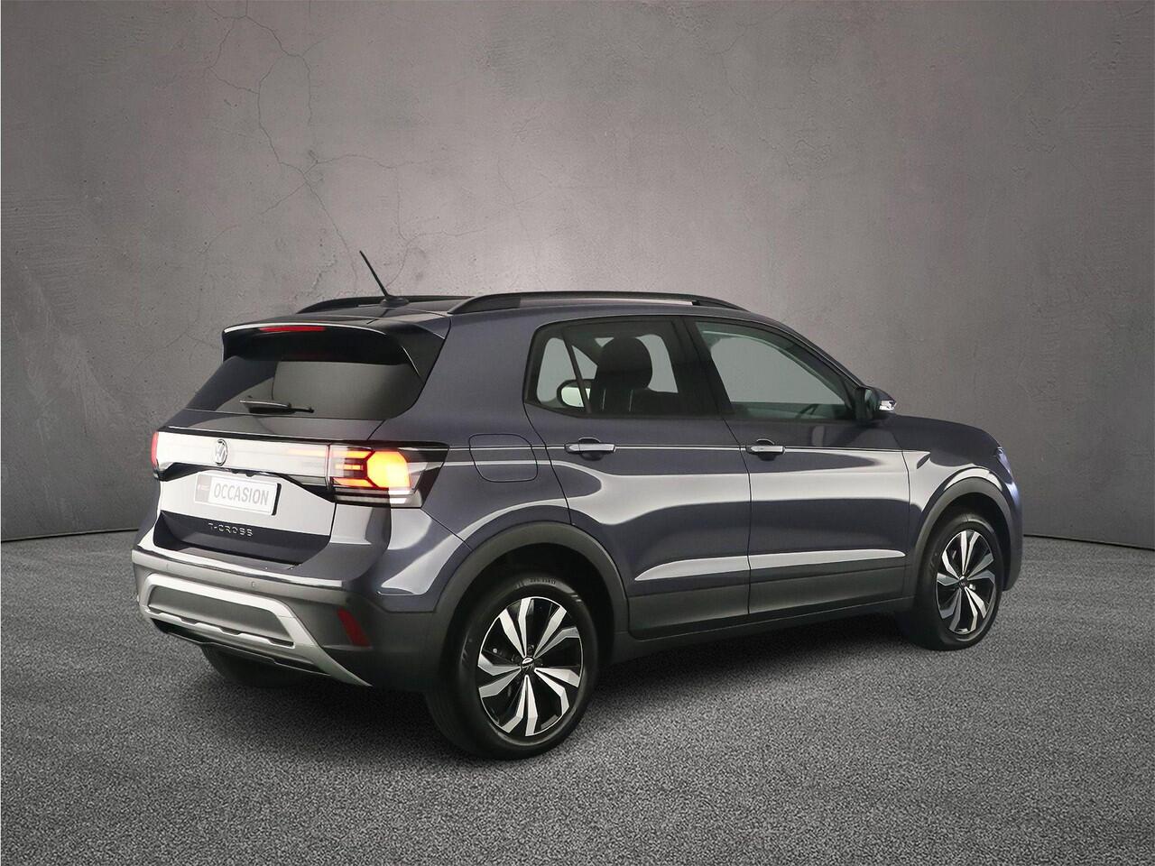 Volkswagen T-Cross Life Edition 1.0 TSI 115pk DSG Automaat Adaptive cruise control, Achteruitrijcamera, Stoelverwarming, Parkeersensoren, App connect, Airco, LED koplampen