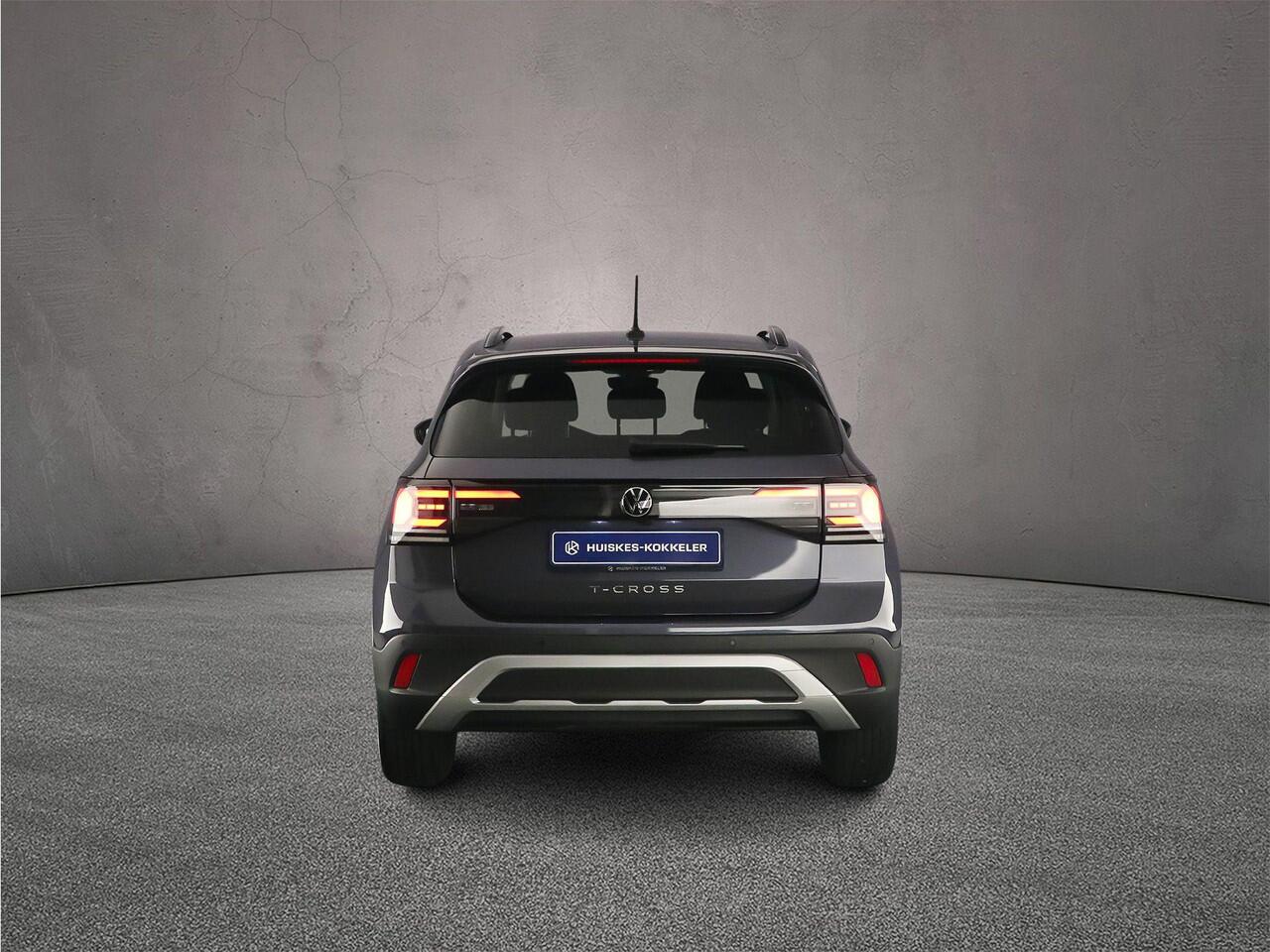 Volkswagen T-Cross Life Edition 1.0 TSI 115pk DSG Automaat Adaptive cruise control, Achteruitrijcamera, Parkeersensoren, Stoelverwarming, Airco, LED koplampen, App connect