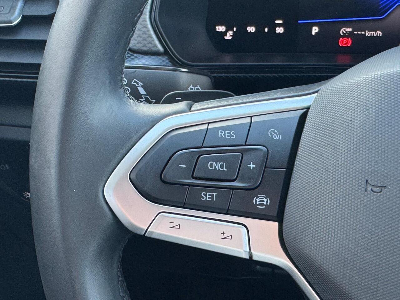 Volkswagen T-Cross 1.0 TSI Life Edition 115pk automaat | Camera | App-Navi | 17LM