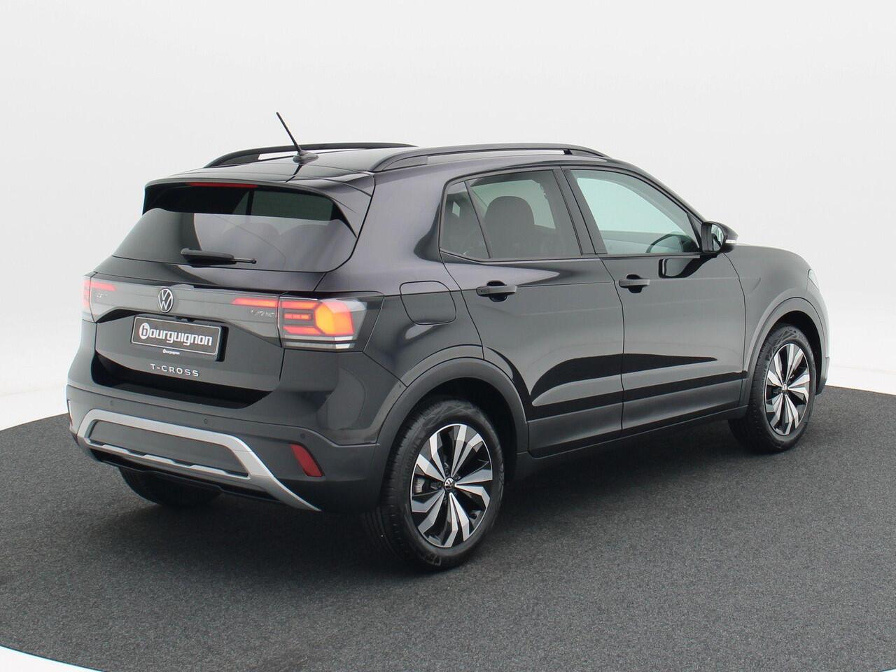 Volkswagen T-Cross Life Edition 1.0 TSI 116 pk | Stoelverwarming | Digitale Cockpit Pro | Camera | Travel Assist |