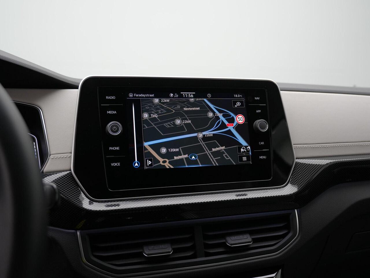 Volkswagen T-Cross 1.0 TSI 115 pk DSG Style Edition | IQ Light | Achteruitrijcamera | Navigatie | Stoelverwarming | Adaptive Cruise