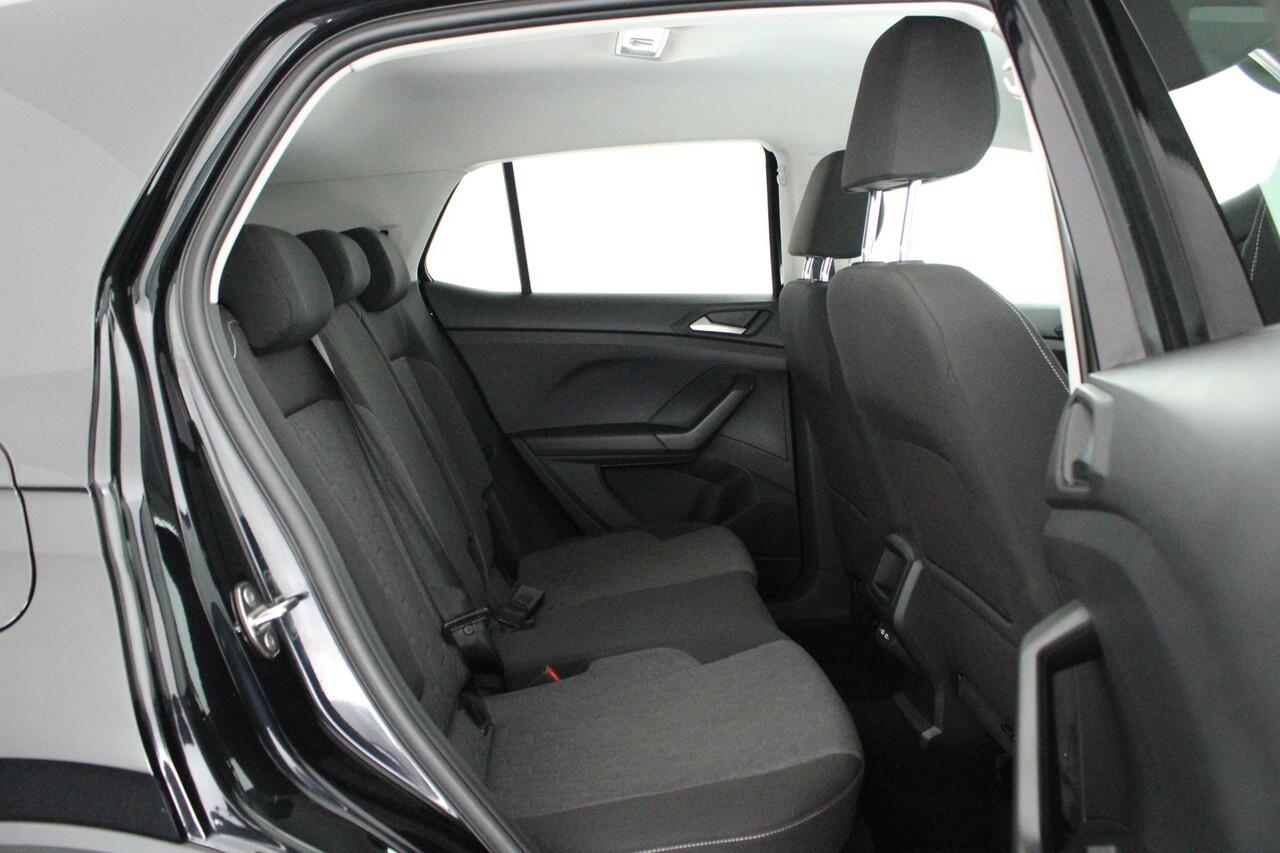 Volkswagen T-Cross 1.0 TSI 116pk DSG Life Edition IQ Light Stoelverwarming Camera Keyless Virtual Cockpit App-Connect