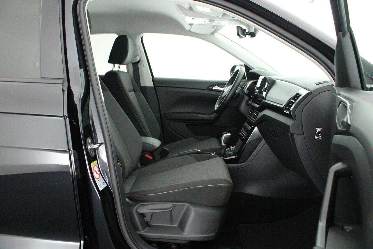 Volkswagen T-Cross 1.0 TSI 116pk DSG Life Edition IQ Light Stoelverwarming Camera Keyless Virtual Cockpit App-Connect