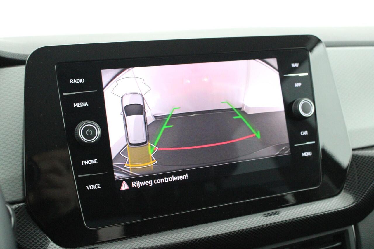 Volkswagen T-Cross 1.0 TSI 116pk DSG Life Edition IQ Light Stoelverwarming Camera Keyless Virtual Cockpit App-Connect