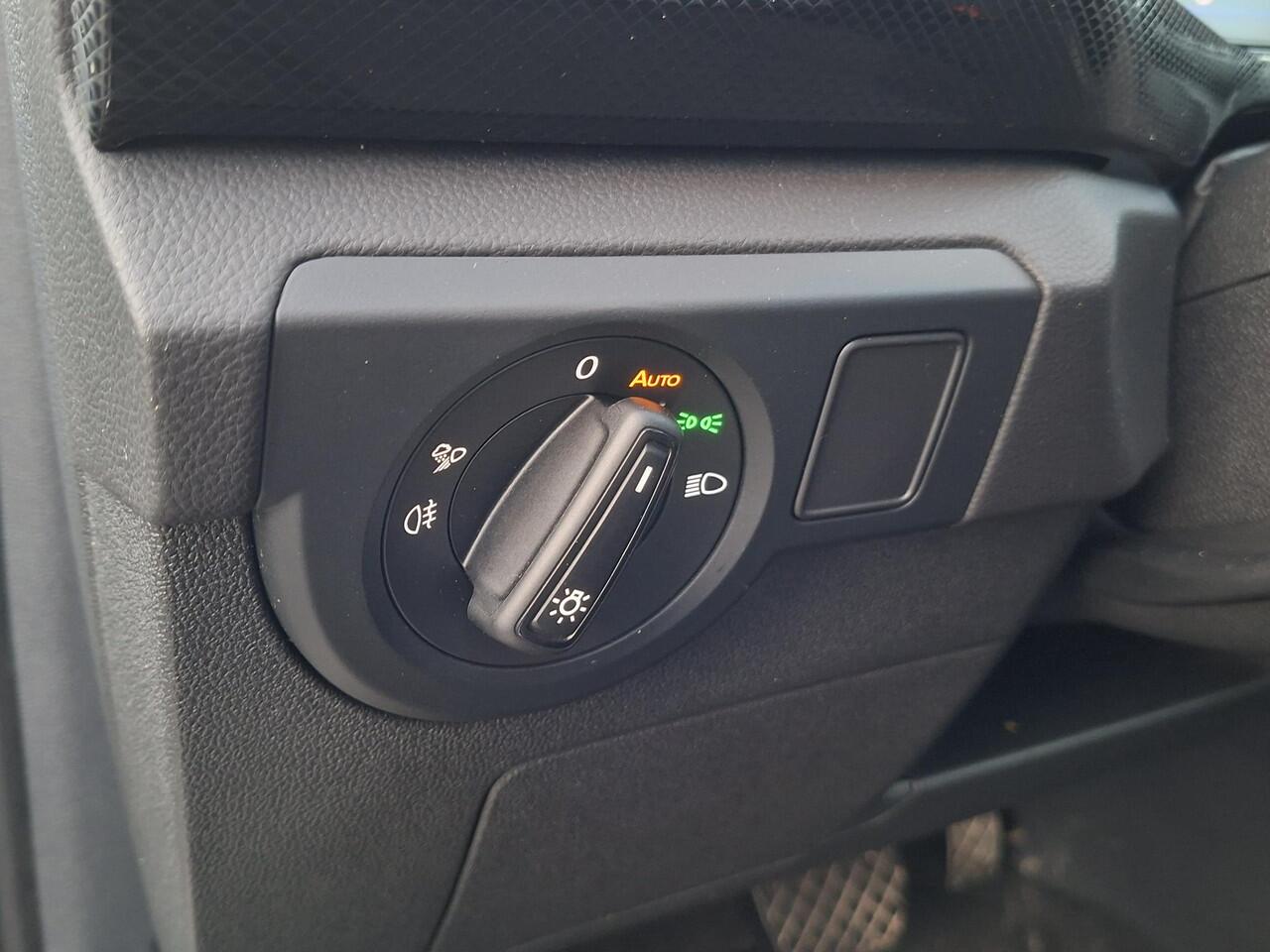 Volkswagen T-Cross 1.0 TSI Life Edition MATRIX | rijklaarprijs !!