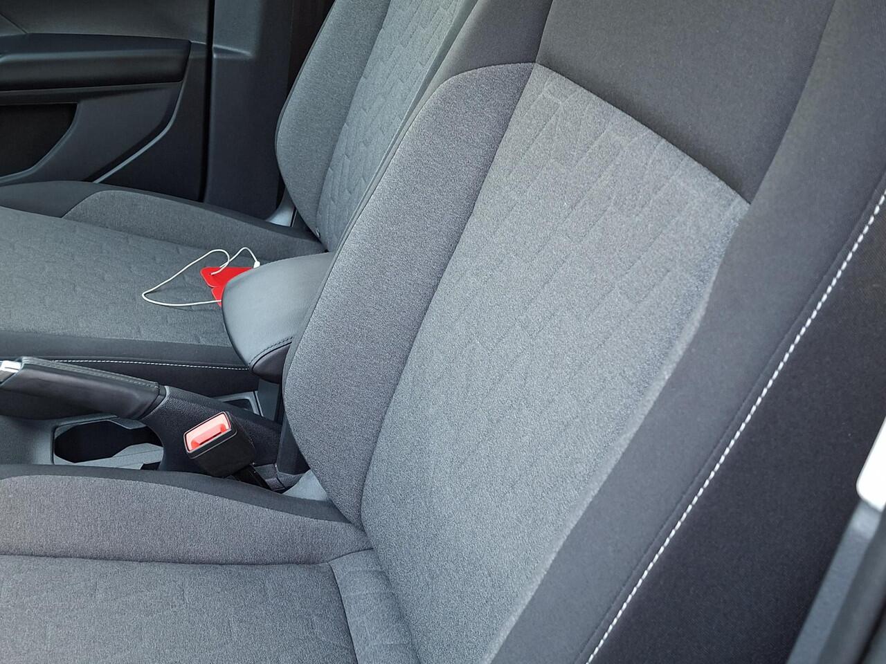 Volkswagen T-Cross 1.0 TSI Life Edition AUTOMAAT | rijklaarprijs!!