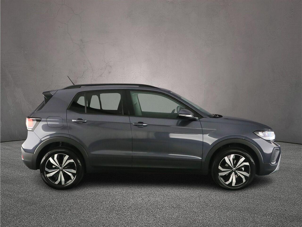 Volkswagen T-Cross Life Edition 1.0 TSI 115pk DSG Automaat Adaptive cruise control, Achteruitrijcamera, LED koplampen, App connect, Stoelverwarming, Airco, Parkeersensoren