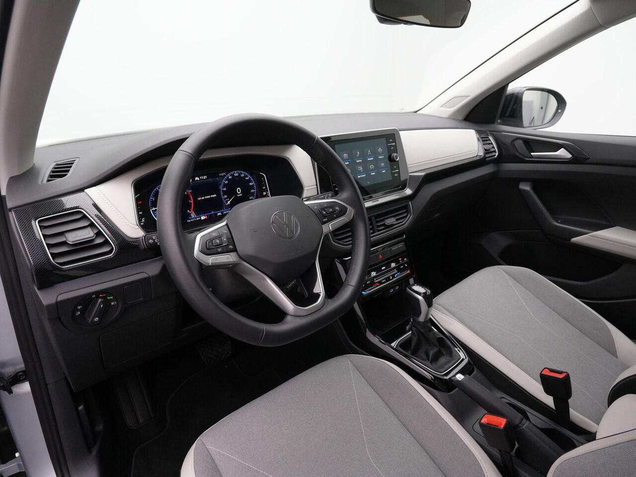 Volkswagen T-Cross 1.0 TSI 115 pk DSG Style | IQ Light | Achteruitrijcamera | Stoelverwarming | Adaptive Cruise | Navigatie