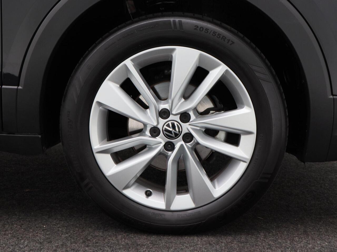 Volkswagen T-Cross 1.0 TSi 115 Pk Automaat Life Edition | Virtual Cockpit | Adaptive Cruise | Camera | LED | Stoelverwarming | 17 Inch | 25.820 Km!