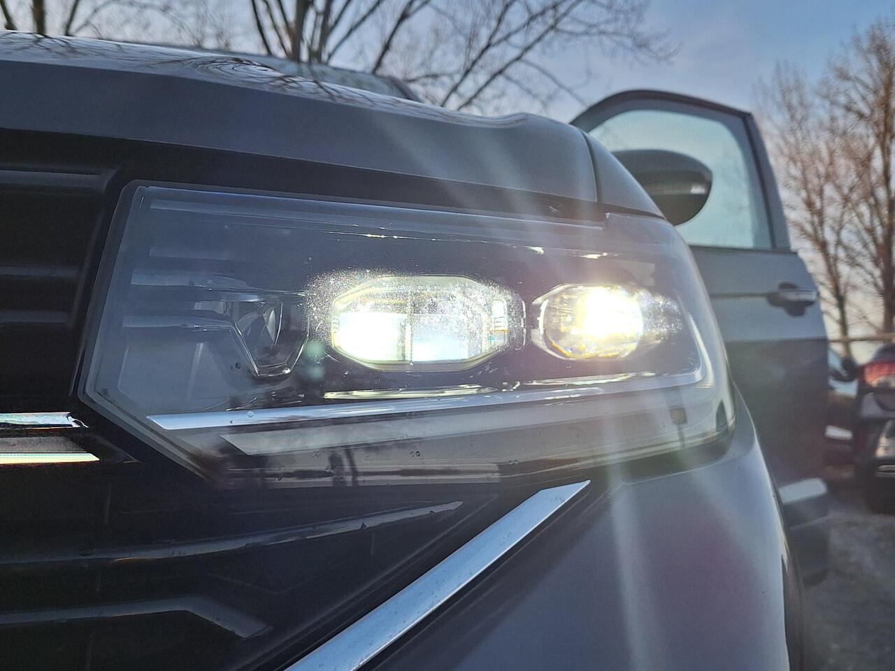 Volkswagen T-Cross 1.0 TSI DSG Life Edition (Camera,Clima,IQ,Winter)