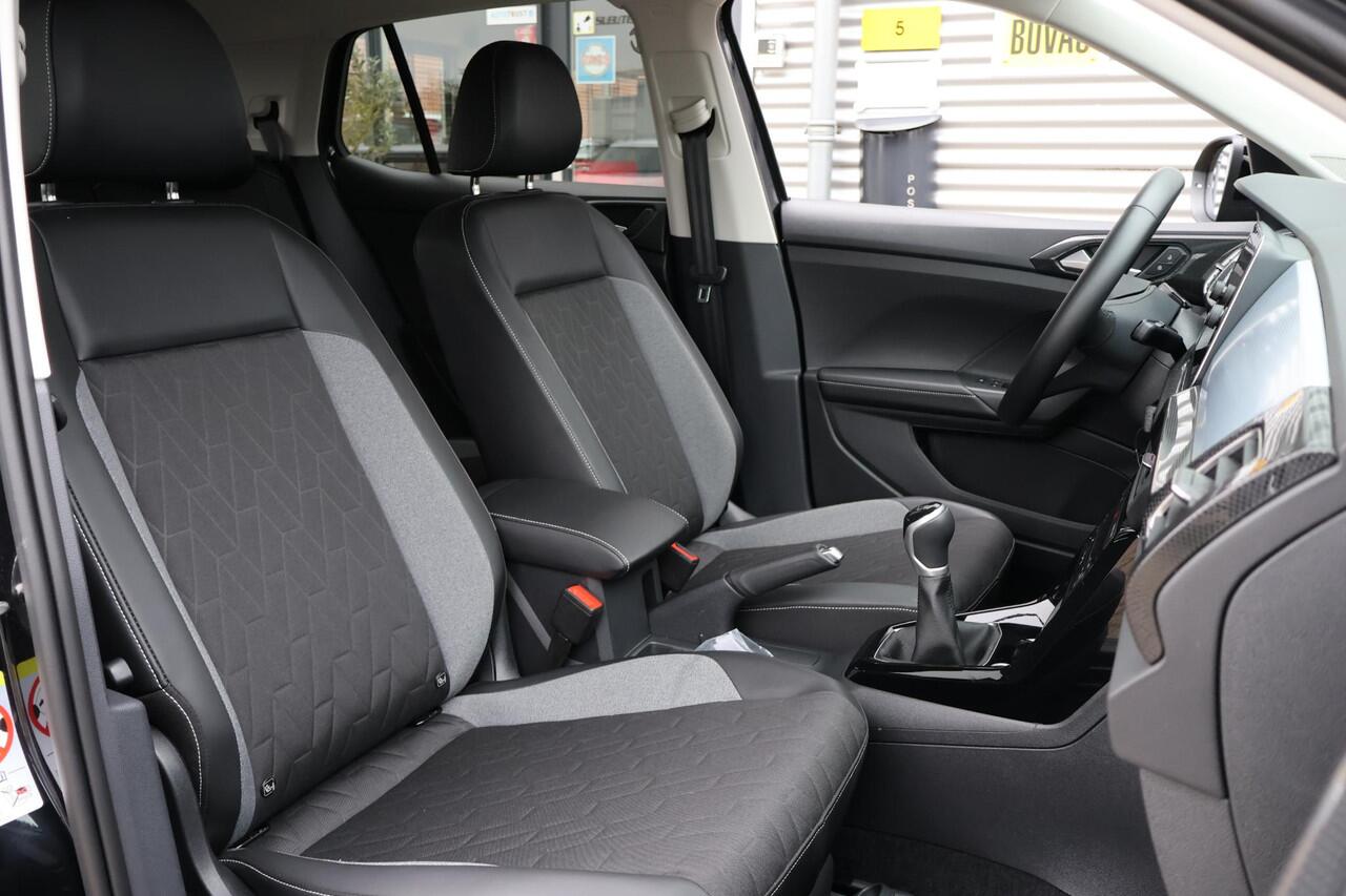 Volkswagen T-Cross 1.0 TSI Life Edition 1e Eigenaar | Volledig Onderh | BTW | Stoelverwarming | Navi | AD Cruise | Carplay | LED | Bots | Keyless | DAB | PDC