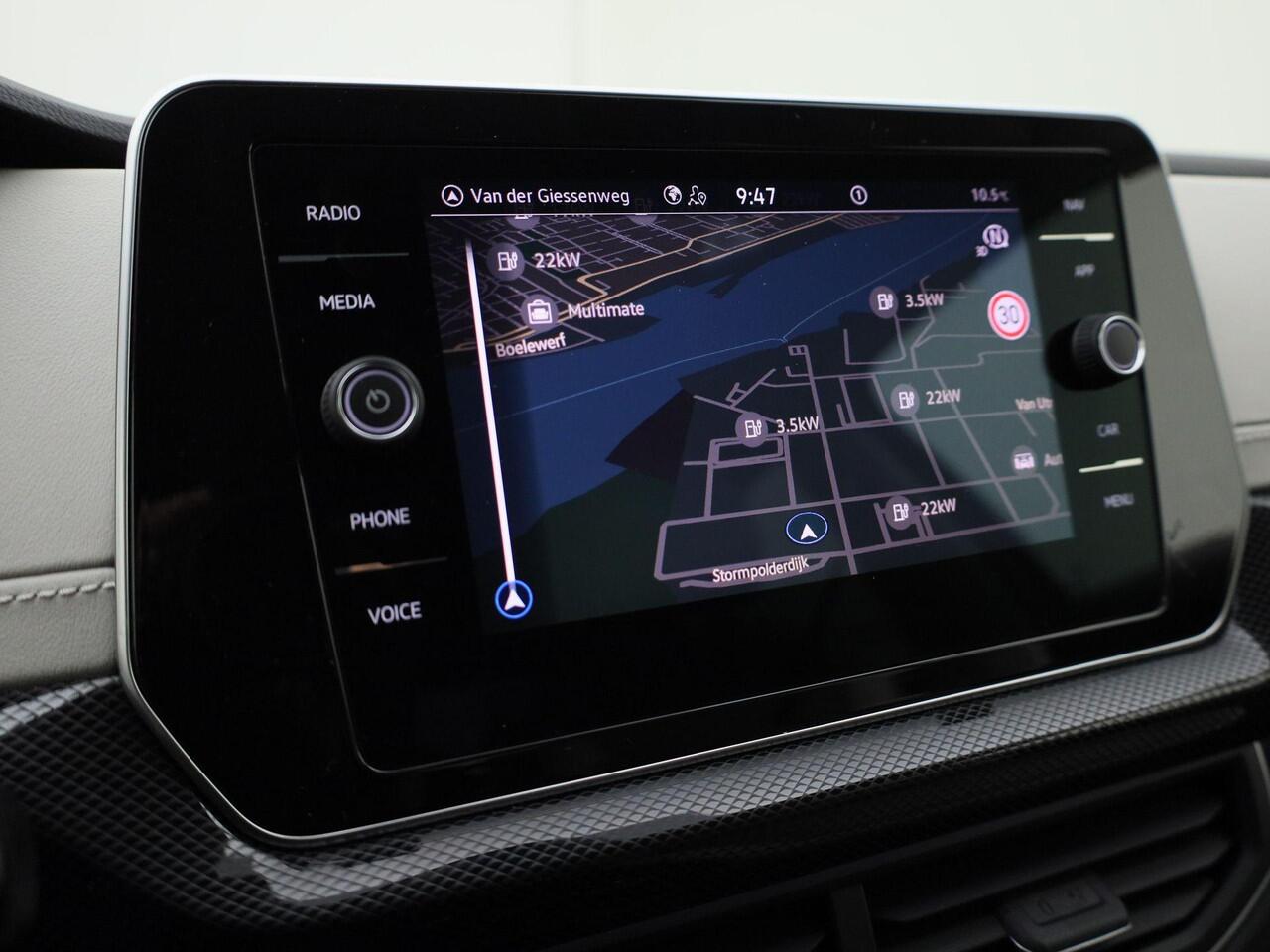 Volkswagen T-Cross 1.0TSI/115PK Style DSG Navigatie · Apple/Android Car Play · Camera + Parkeersensoren · Garantie t/m 03-02-2025