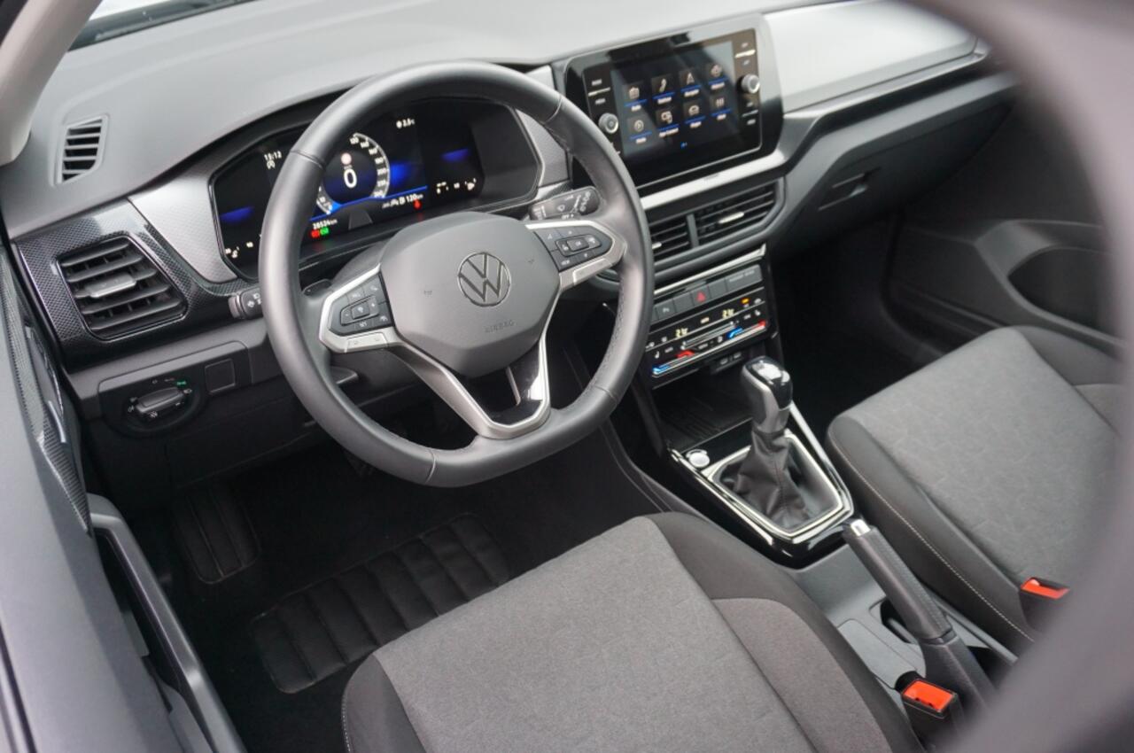 Volkswagen T-Cross 116PK Advanced Edition | AUTOMAAT | COMFORTPAKKET | CAMERA