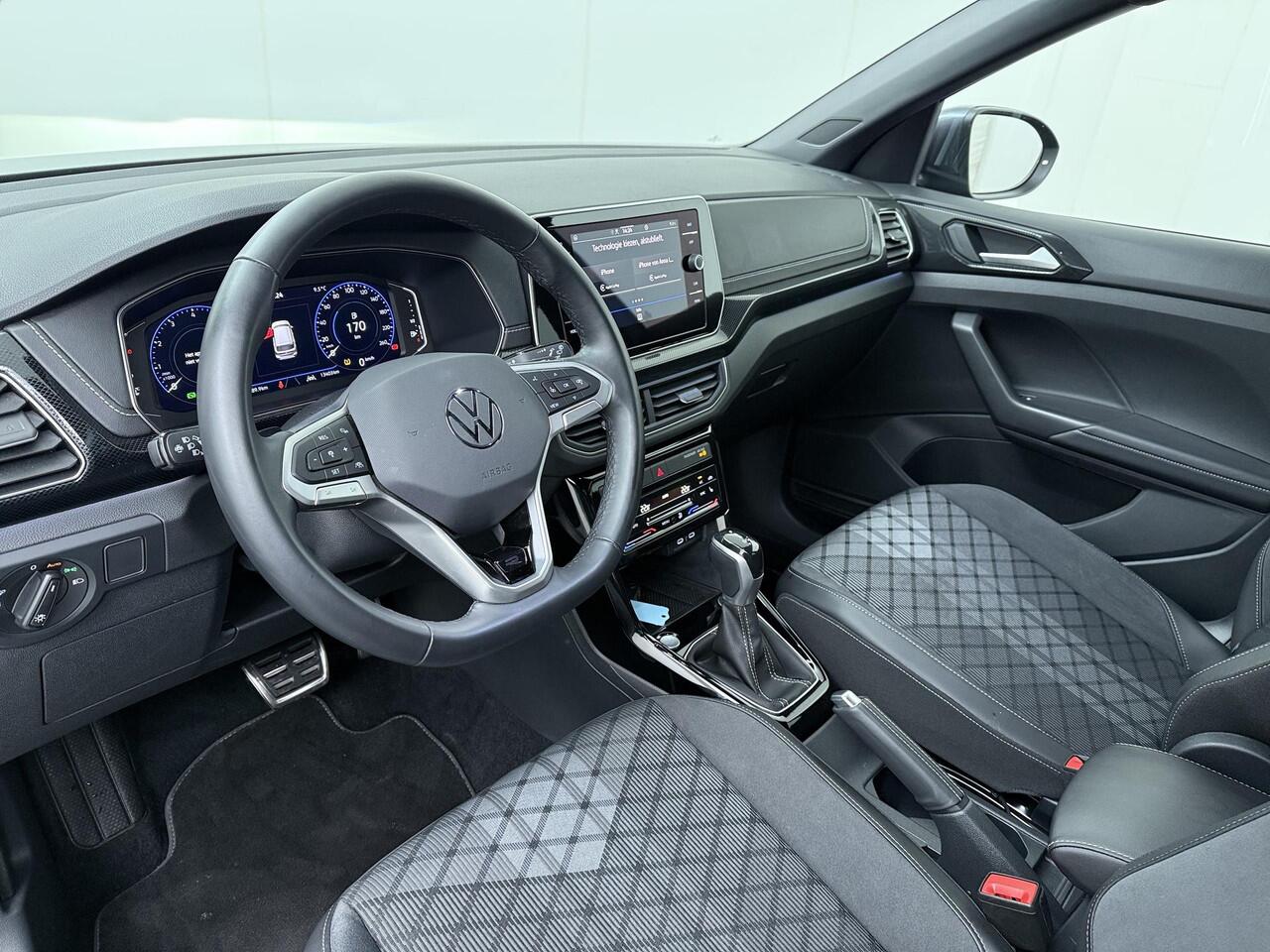 Volkswagen T-Cross 1.5 TSI R-Line Edition | 150 PK | Automaat | Navigatiesysteem | Achteruitrijcamera | Climate control | Matrix LED koplampen IQ.Light |