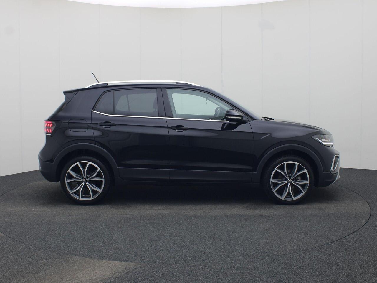 Volkswagen T-Cross 1.0TSI/116PK DSG Style · Navigatie · Apple/Android Car Play · Camera + Parkeersensoren · Stoelverwarming · Garantie t/m 28-11-2026