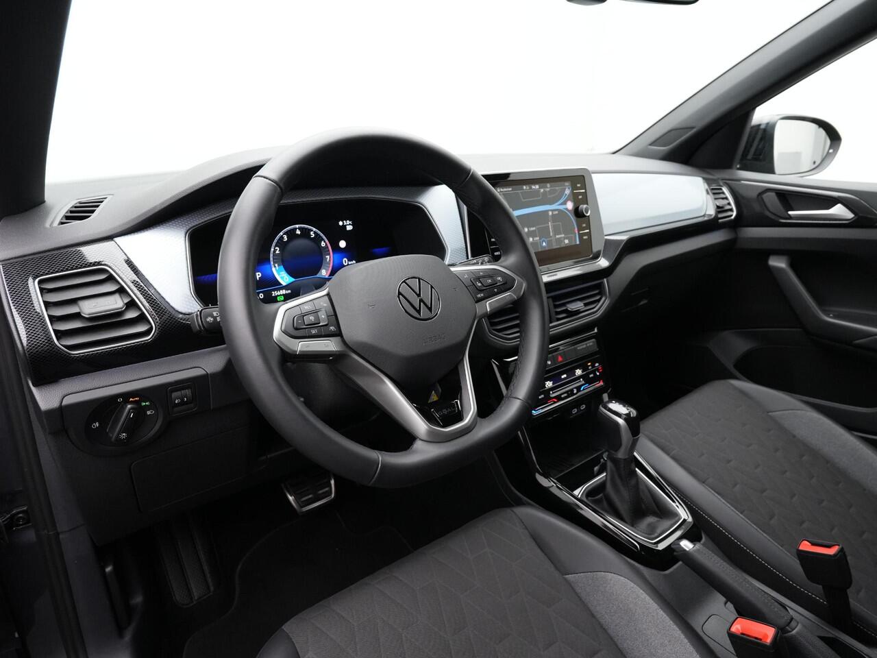 Volkswagen T-Cross 1.0 TSI 115 pk DSG Goal Edition | Trekhaak | Stoelverwarming | Adaptive Cruise | Navigatie