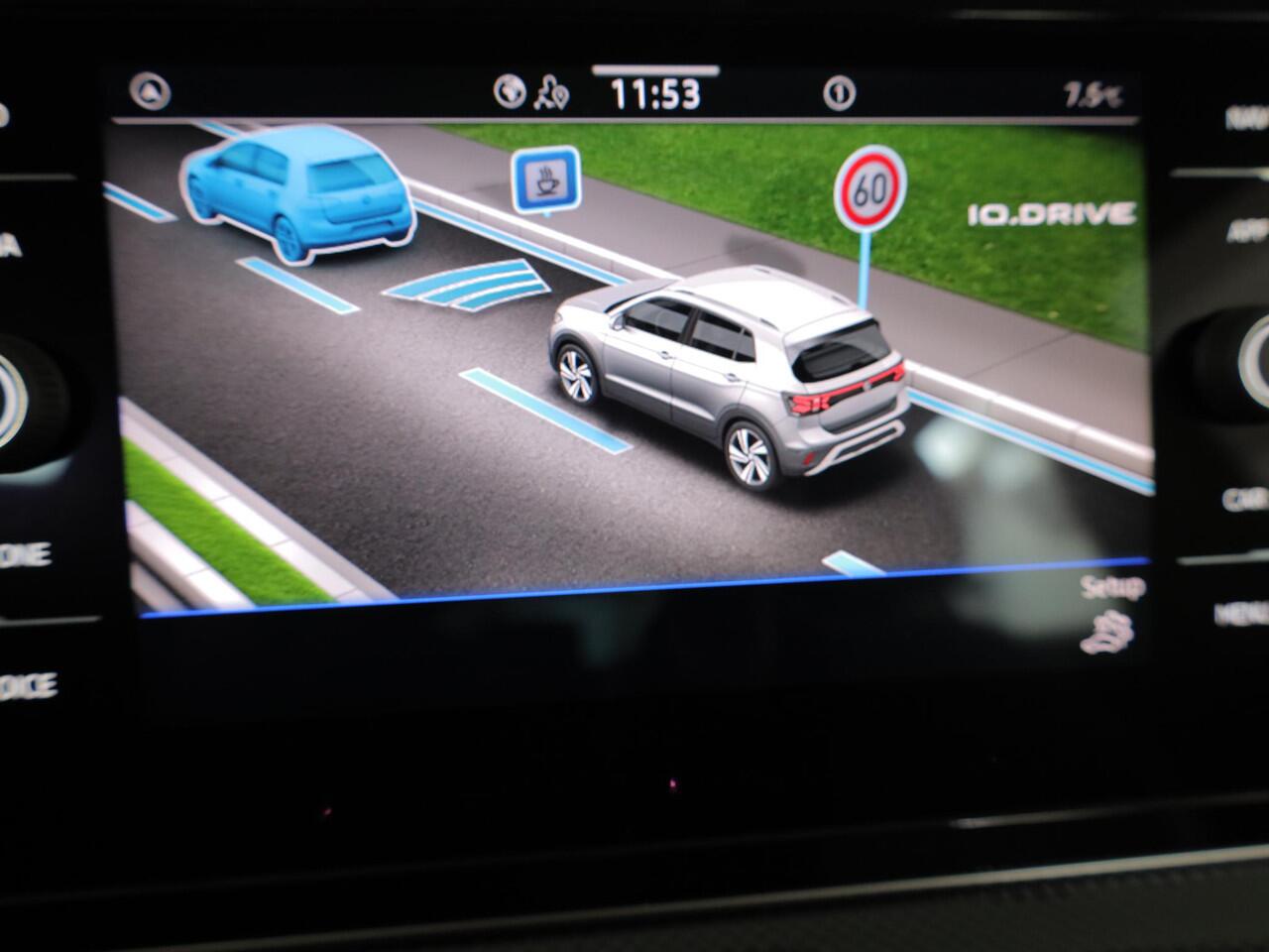 Volkswagen T-Cross 1.0 TSI Style 115PK DSG | Navigatie | Parkeercamera | 18"LM velgen | Matrix koplampen |