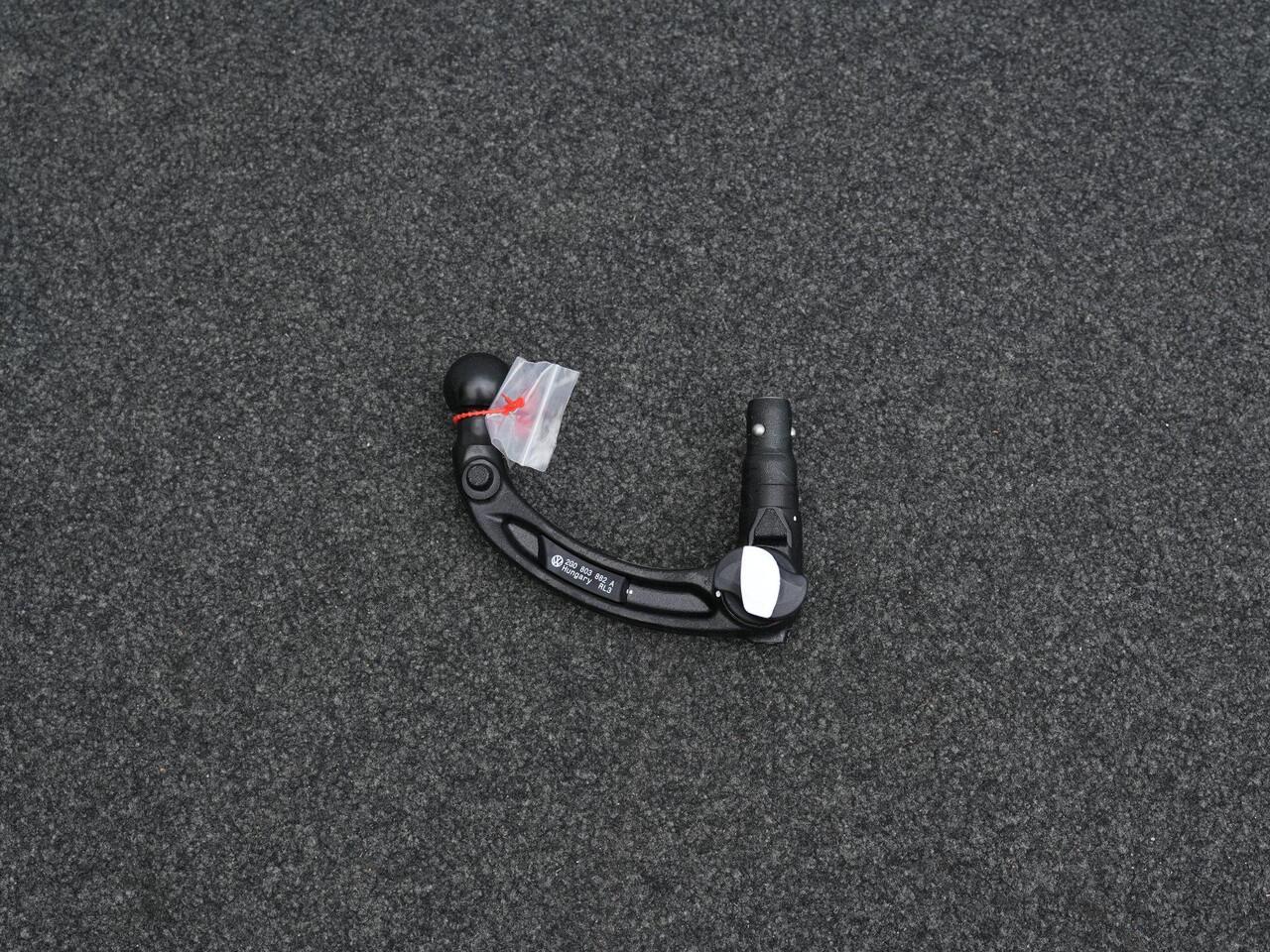 Volkswagen T-Cross 1.5 TSI 150 pk DSG R-Line | Trekhaak | IQ Light | Achteruitrijcamera | Stoelverwarming | Navigatie