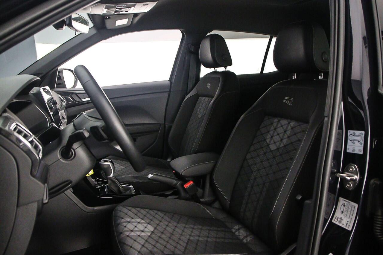 Volkswagen T-Cross R-Line Edition 1.5 TSI 150pk DSG Automaat Trekhaak, Adaptive cruise control, Achteruitrijcamera, LED matrix koplampen, Navigatie, Parkeersensoren