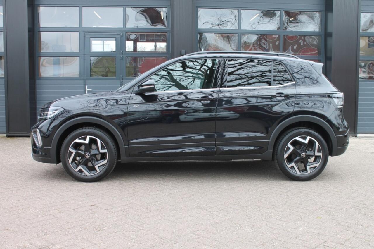 Volkswagen T-Cross 1.5 TSI R-LINE 150 PK Automaat / afneembare trekhaak / Stoel vw.