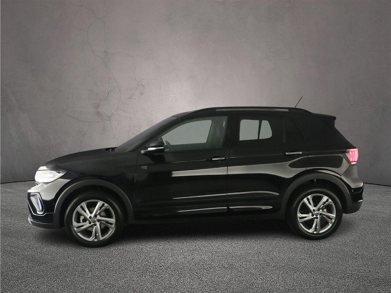 Volkswagen T-Cross R-Line 1.5 TSI 150pk DSG Automaat Trekhaak, Black style, Adaptive cruise control, LED matrix koplampen, Navigatie, Achteruitrijcamera, Stoelverwarming